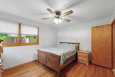 430 E Dent Street, Gilman, IL 60938 - Photo 22