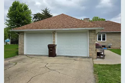 209 W 2nd Street, Prophetstown, IL 61277 - Photo 4