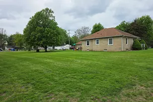 209 W 2nd St, Prophetstown, IL 61277 - Photo 18