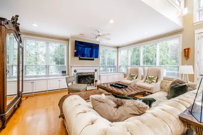 101 S Spring Avenue, La Grange, IL 60525 - Photo 12