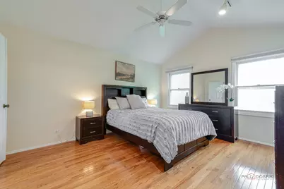 130 Newfield Court, Buffalo Grove, IL 60089 - Photo 18