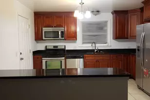 6707 N Keating Ave, Lincolnwood, IL 60712 - Photo 4