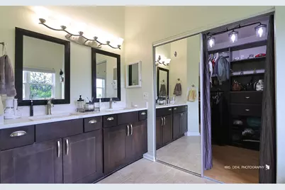 299 Haywood Drive, Round Lake, IL 60073 - Photo 16