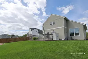 299 Haywood Dr, Round Lake, IL 60073 - Photo 28