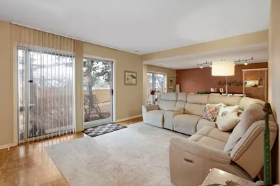 4050 Dundee Road #105, Northbrook, IL 60062 - Photo 6