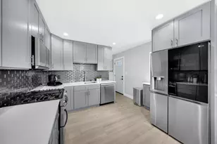3816 Howard St, Skokie, IL 60076 - Photo 6