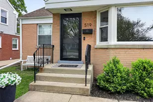 519 S Craig Pl, Lombard, IL 60148 - Photo 2