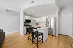 2306 W Bloomingdale Ave, Chicago, IL 60647 - Photo 12