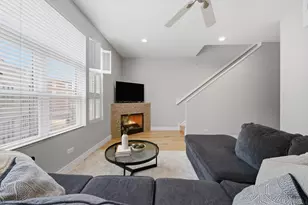 2306 W Bloomingdale Ave, Chicago, IL 60647 - Photo 8