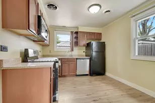 273 Mohawk St, Park Forest, IL 60466 - Photo 8
