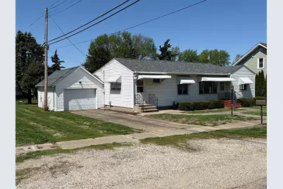 109 N 3rd Street, Hartsburg, IL 62643 - Photo 2