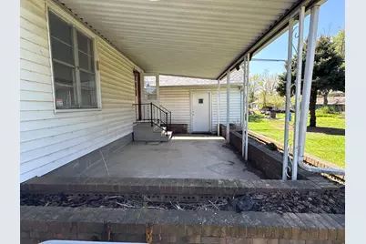 109 N 3rd Street, Hartsburg, IL 62643 - Photo 12