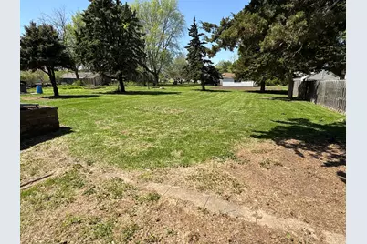 109 N 3rd Street, Hartsburg, IL 62643 - Photo 10