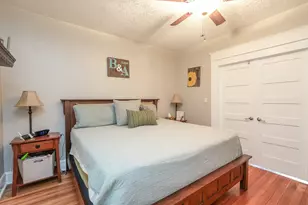 205 W 6th St, Aroma Park, IL 60910 - Photo 18