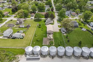 205 W 6th St, Aroma Park, IL 60910 - Photo 48