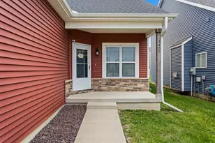 3407 Boulder Ridge Dr, Champaign, IL 61822 - Photo 2