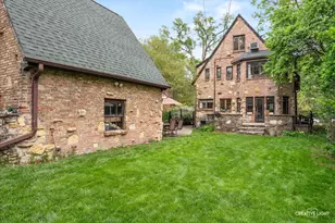 241 Le Grande Blvd, Aurora, IL 60506 - Photo 26