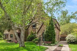 241 Le Grande Blvd, Aurora, IL 60506 - Photo 2