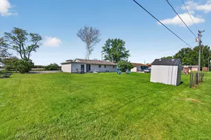 2091 W State Route 102, Bourbonnais, IL 60914 - Photo 34