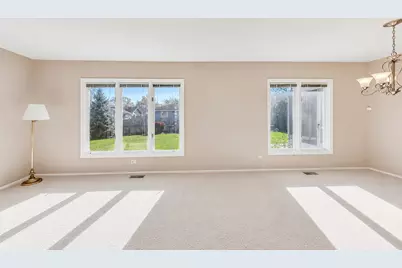 1145 Nottingham Lane, Hoffman Estates, IL 60169 - Photo 16