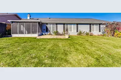 1145 Nottingham Lane, Hoffman Estates, IL 60169 - Photo 34