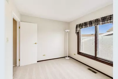 1145 Nottingham Lane, Hoffman Estates, IL 60169 - Photo 24