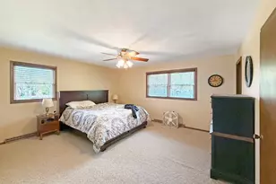 2711 Royal Oaks Dr, Freeport, IL 61032 - Photo 28