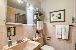 9308 Karlov Ave, Skokie, IL 60076 - Photo 12
