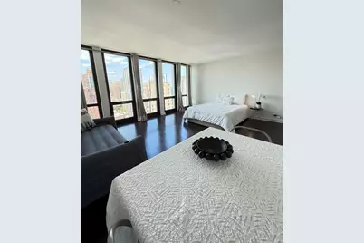 1 E Scott Street #2102, Chicago, IL 60610 - Photo 6