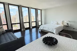 1 E Scott St, Chicago, IL 60610 - Photo 6