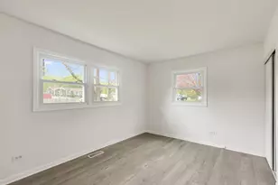36855 N Elizabeth Dr, Lake Villa, IL 60046 - Photo 8
