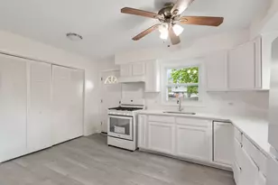 36855 N Elizabeth Dr, Lake Villa, IL 60046 - Photo 10