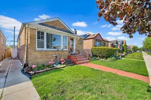 3615 W 70th Pl, Chicago, IL 60629 - Photo 22