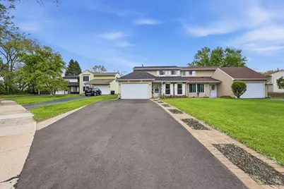 577 Horace Drive, Elgin, IL 60120 - Photo 2