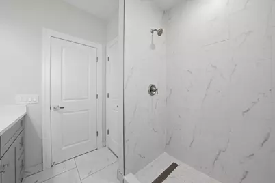 8011 S Oconto Avenue, Bridgeview, IL 60455 - Photo 16