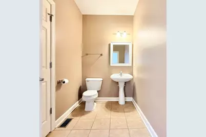 930 Case Street, Naperville, IL 60563 - Photo 8