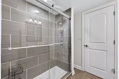 6139 W Gunnison Street, Chicago, IL 60630 - Photo 30