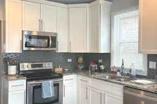 3132 N Lowell Ave, Chicago, IL 60641 - Photo 6