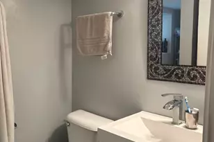 3132 N Lowell Ave, Chicago, IL 60641 - Photo 10