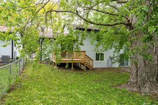 1307 Bancroft Dr, Bloomington, IL 61704 - Photo 28