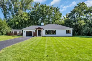 2320 Duffy Ln, Riverwoods, IL 60015 - Photo 1