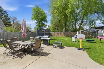 138 N Calhoun Street, Aurora, IL 60505 - Photo 20