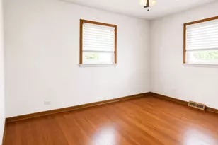 16607 California Ave, Markham, IL 60428 - Photo 6