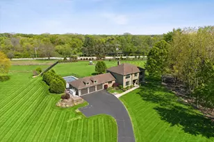 6731 Estate Ln, Long Grove, IL 60047 - Photo 32