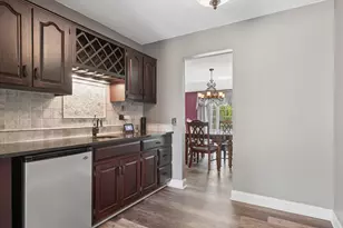 6731 Estate Ln, Long Grove, IL 60047 - Photo 6