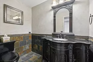 6731 Estate Ln, Long Grove, IL 60047 - Photo 12