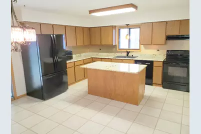 310 Starling Court #B, Bloomingdale, IL 60108 - Photo 6