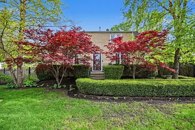 6433 W 82nd Street, Burbank, IL 60459 - Photo 2