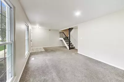 64 Bright Oaks Circle, Cary, IL 60013 - Photo 4