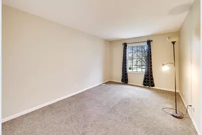 64 Bright Oaks Circle, Cary, IL 60013 - Photo 20